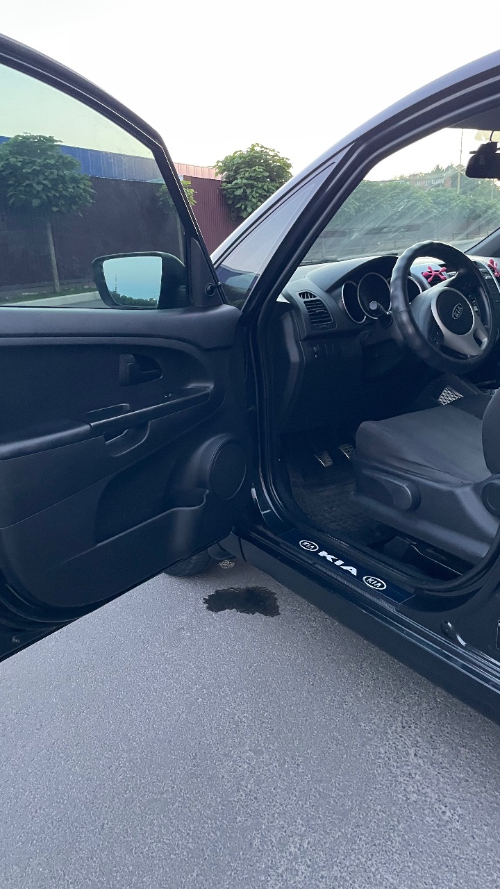 Kia Venga - фото 10