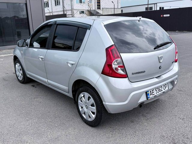 Dacia Sandero - зображення 2