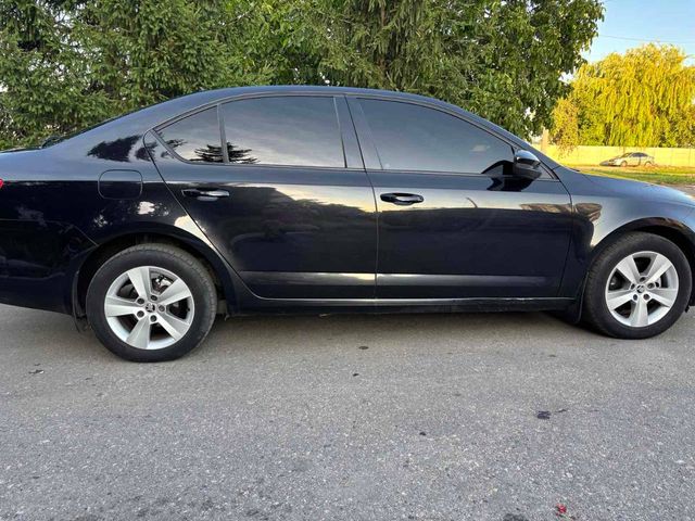 Skoda Octavia - фото 5
