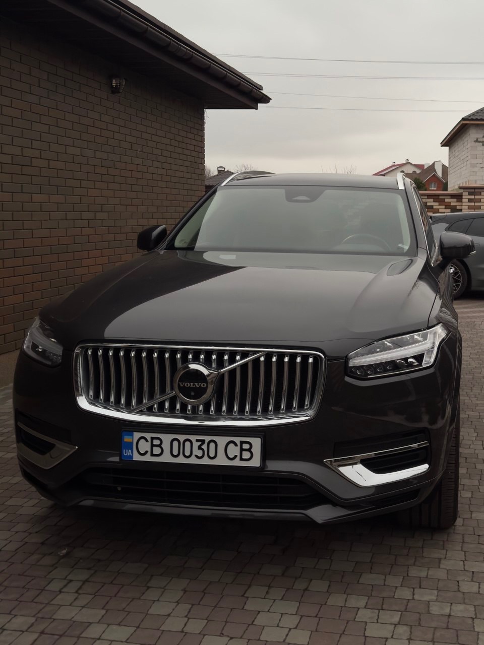 Volvo XC90 - фото 3