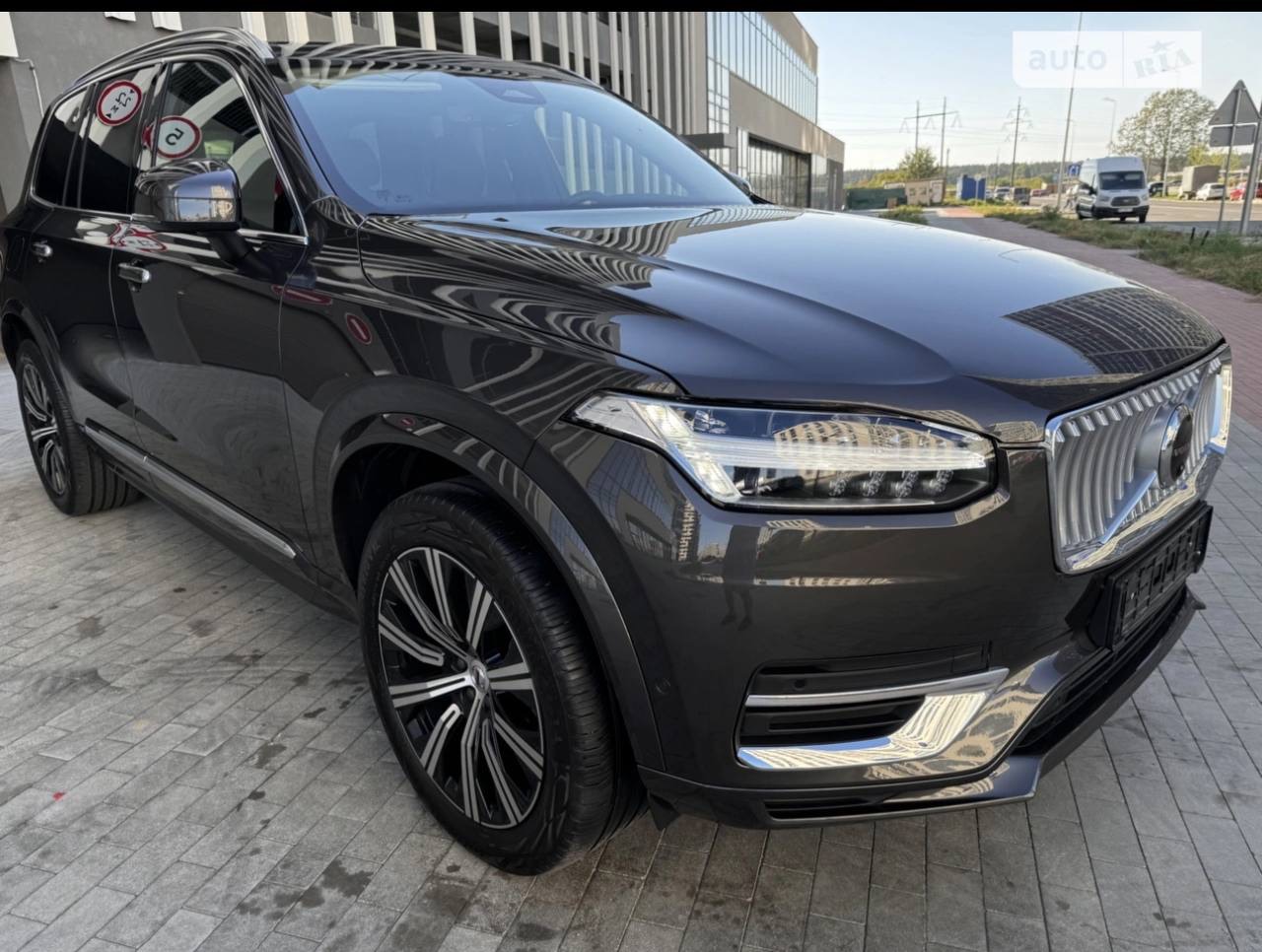 Volvo XC90 - фото 2