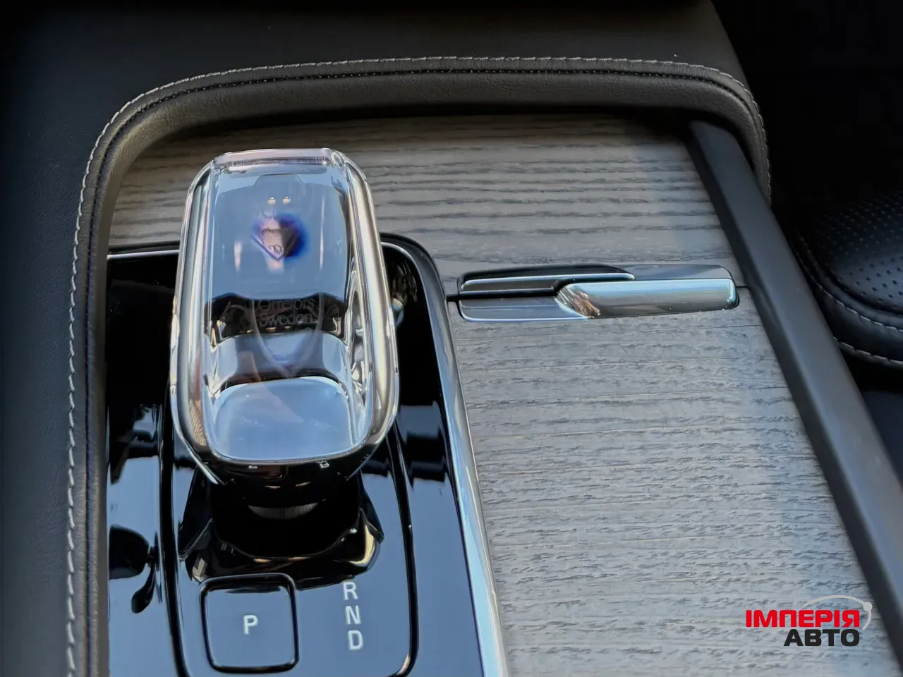 Volvo XC90 - фото 10
