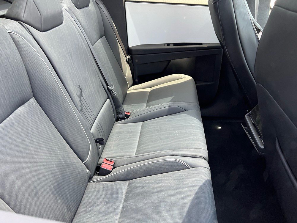 Tesla Cybertruck - фото 5