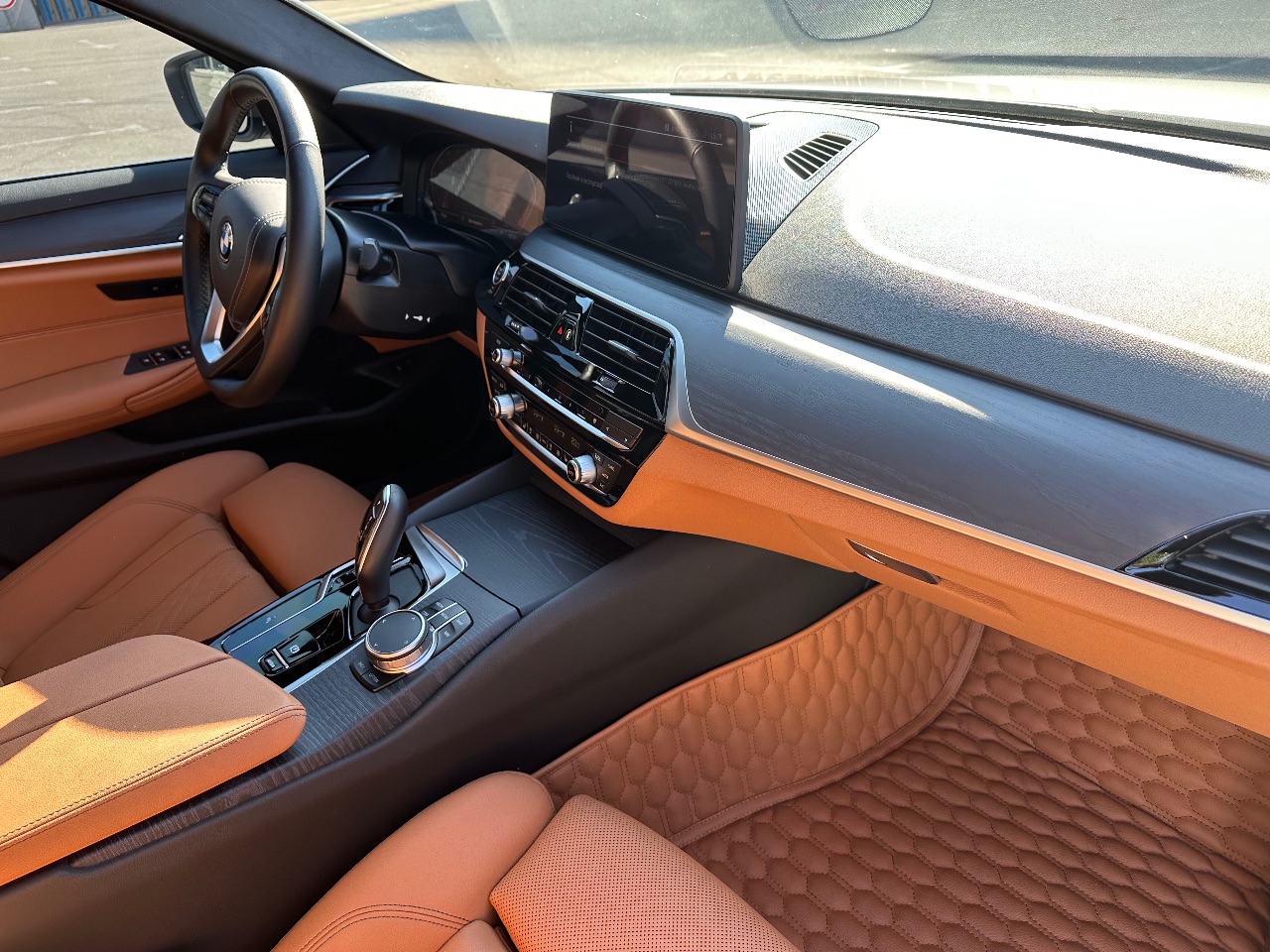 BMW 5 серії - фото 10