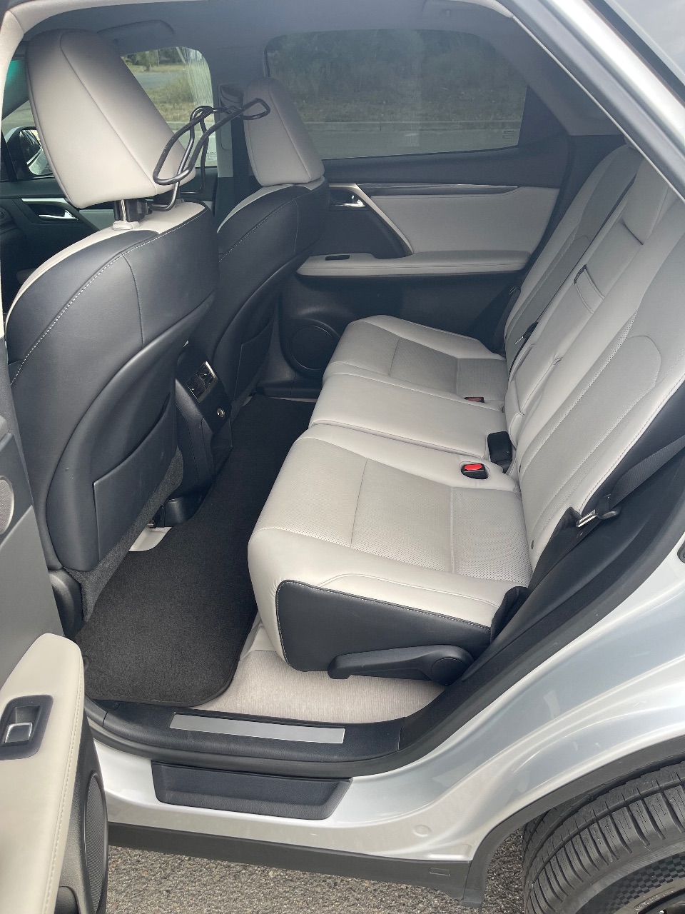 Lexus RX - фото 22