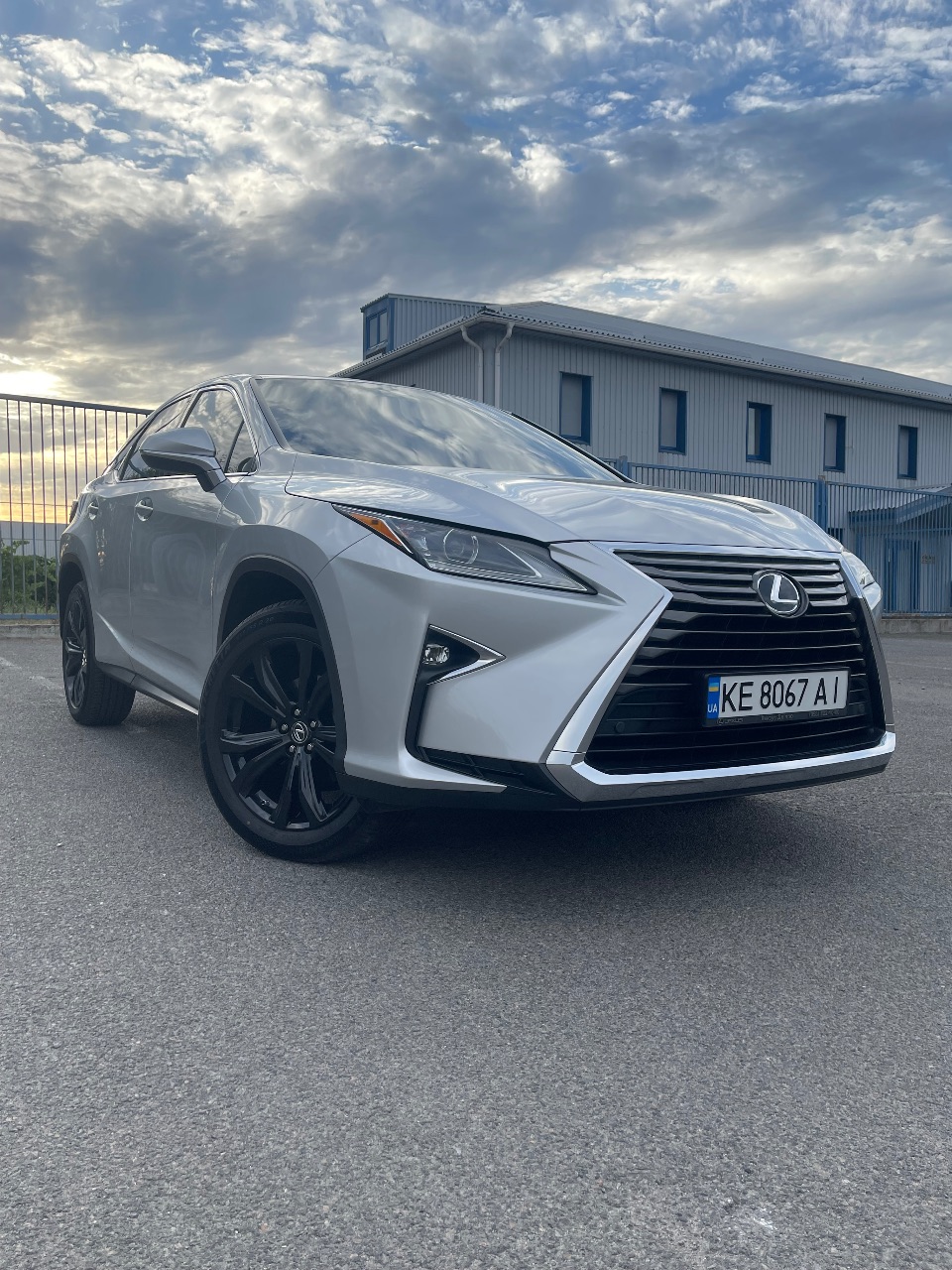 Lexus RX - фото 30