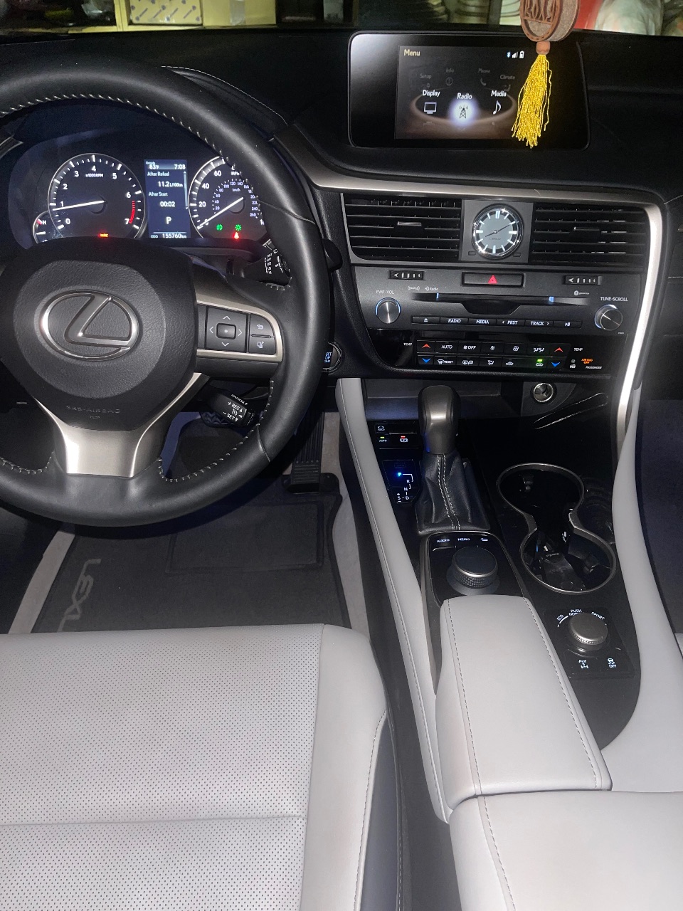 Lexus RX - фото 40