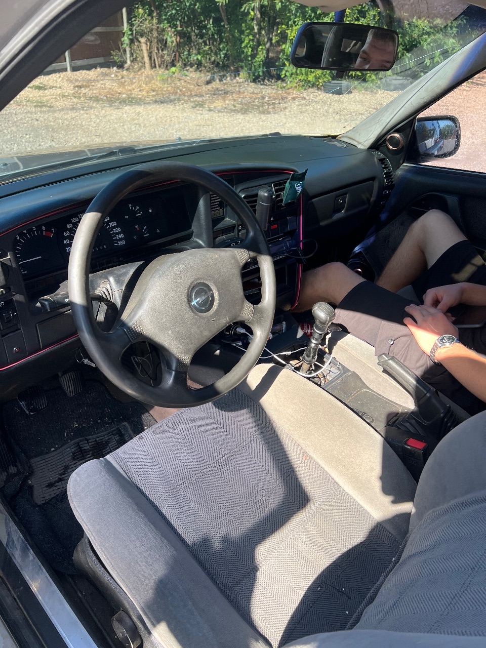 Opel Omega - фото 9