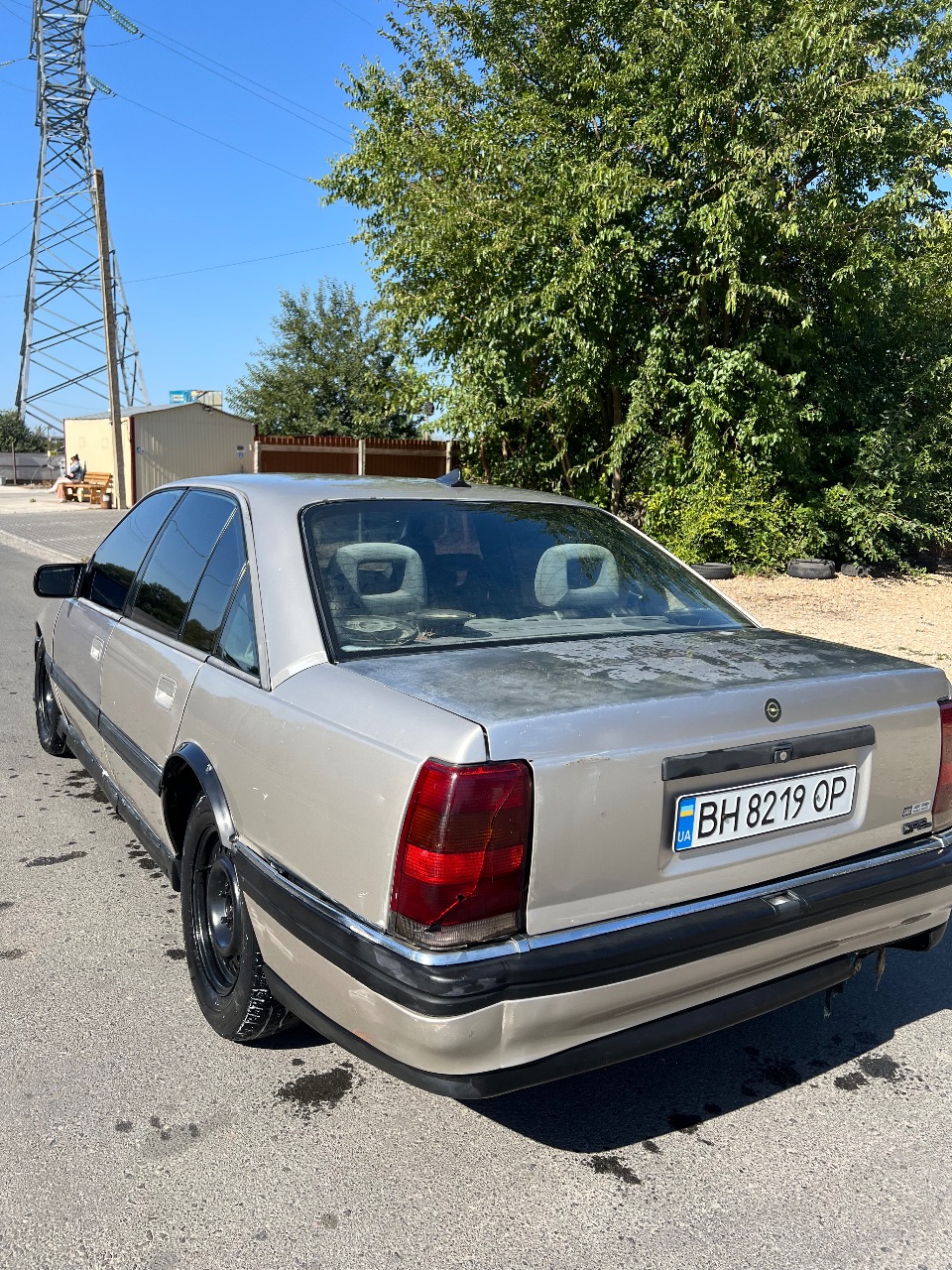 Opel Omega - фото 5