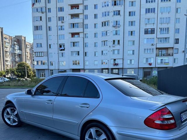 Mercedes-Benz E-Класс - зображення 4
