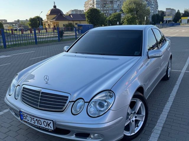 Mercedes-Benz E-Класс - зображення 5