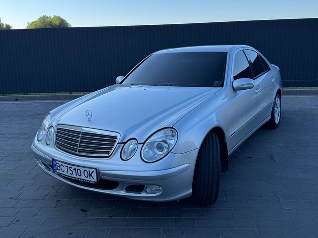 Mercedes-Benz E-Класс - зображення 1