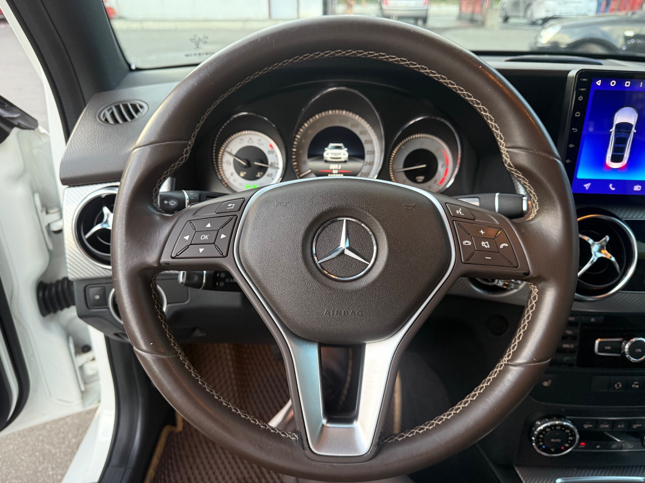 Mercedes-Benz GLK-Класс - фото 19