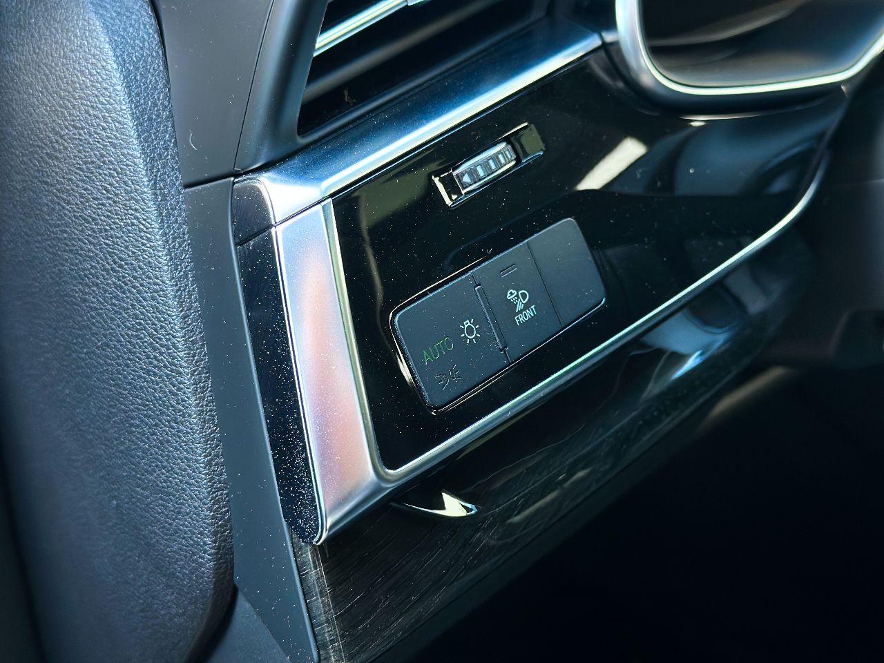 Audi Q7 - фото 9