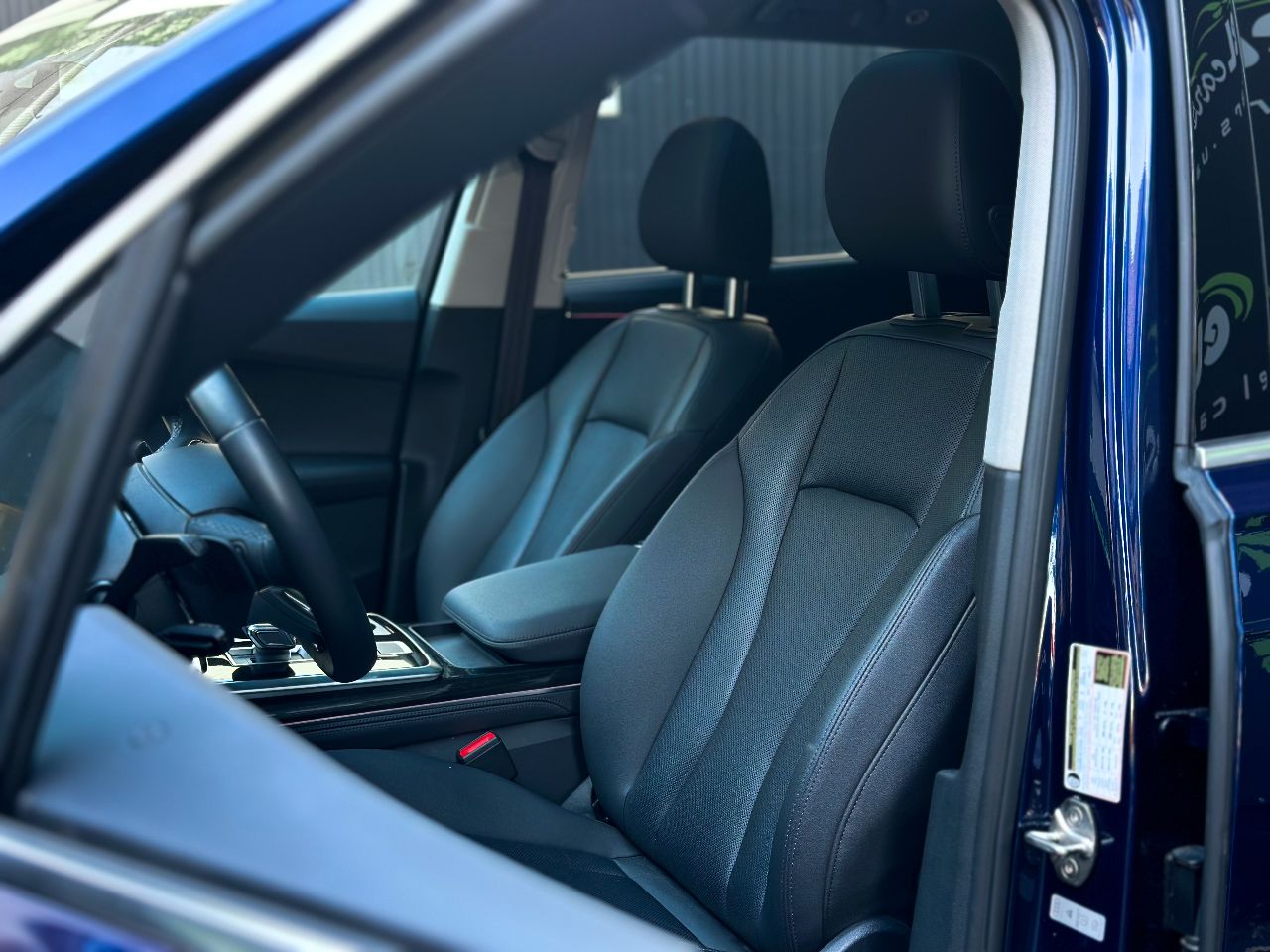 Audi Q7 - фото 16