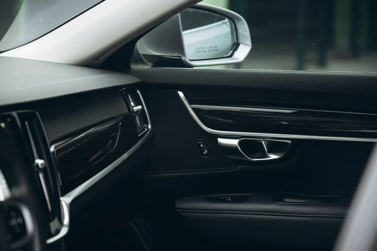Volvo S90 - фото 75