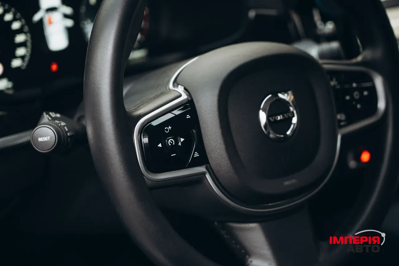 Volvo S90 - фото 54