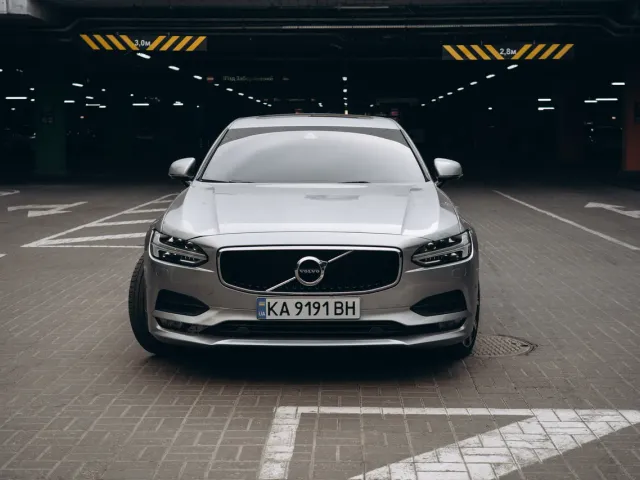 Volvo S90 - фото 4
