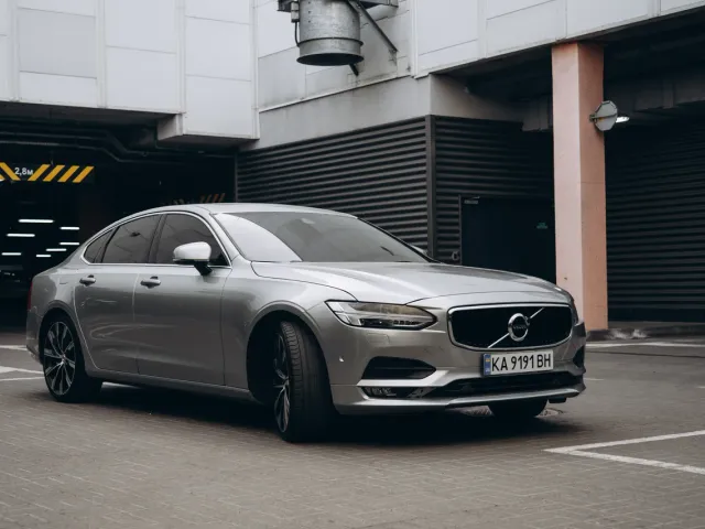 Volvo S90 - фото 5