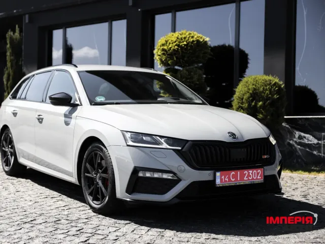 Skoda Octavia RS - фото 2