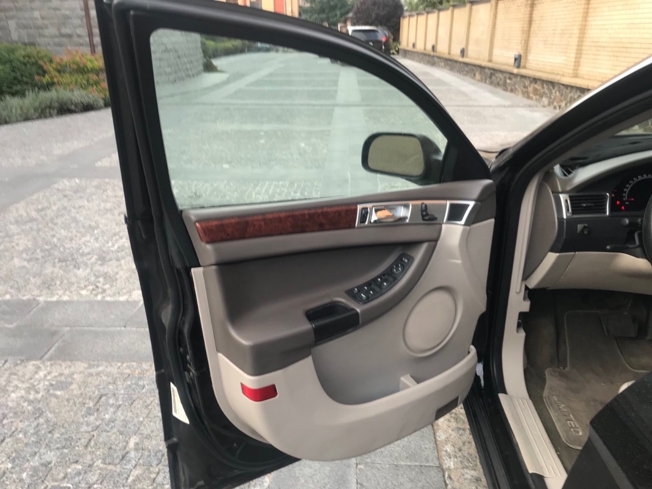 Chrysler Pacifica - фото 15