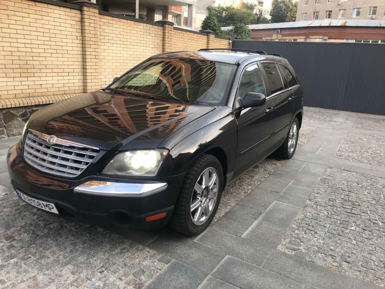 Chrysler Pacifica - фото 1