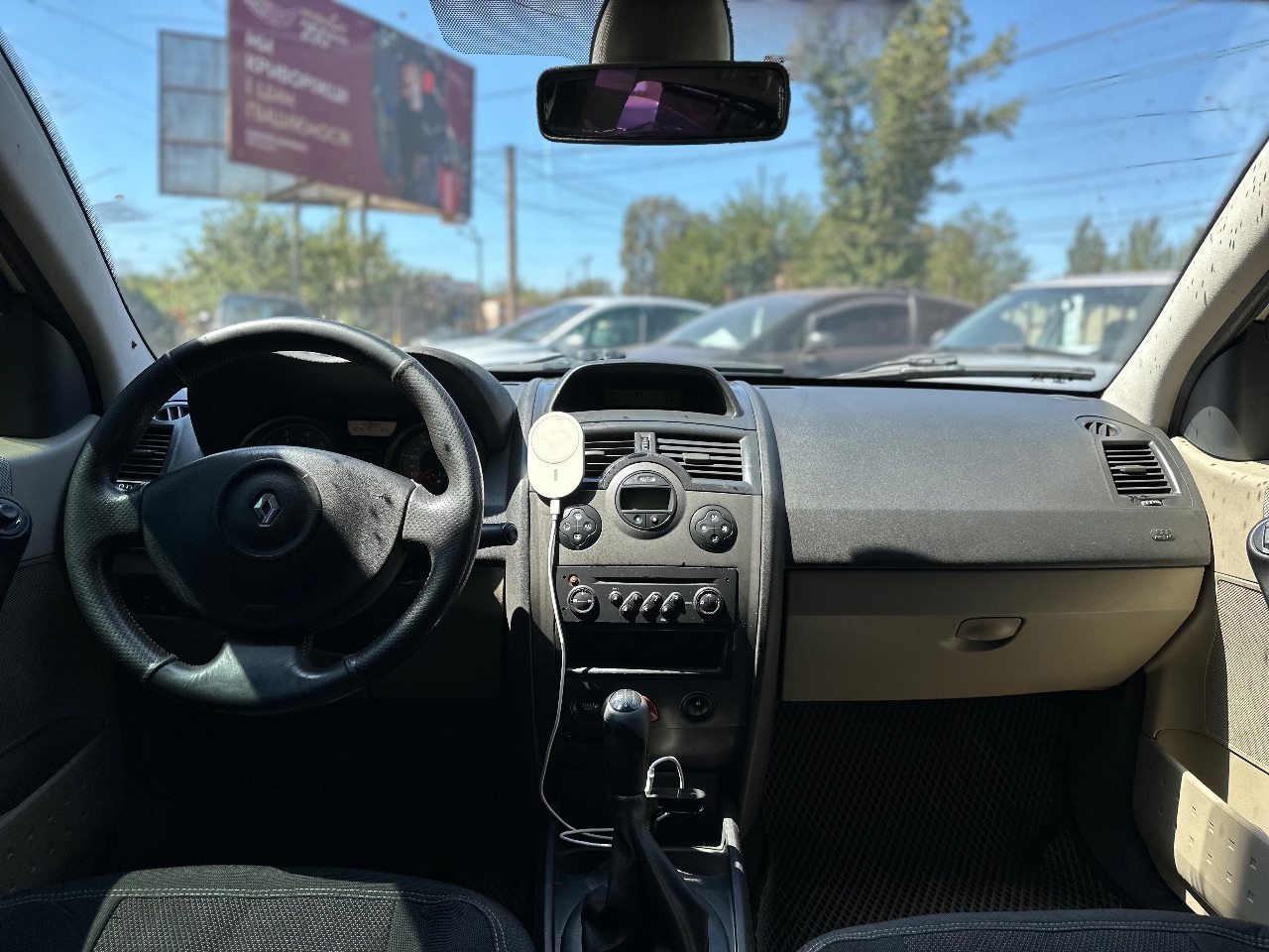 Renault Megane - фото 10