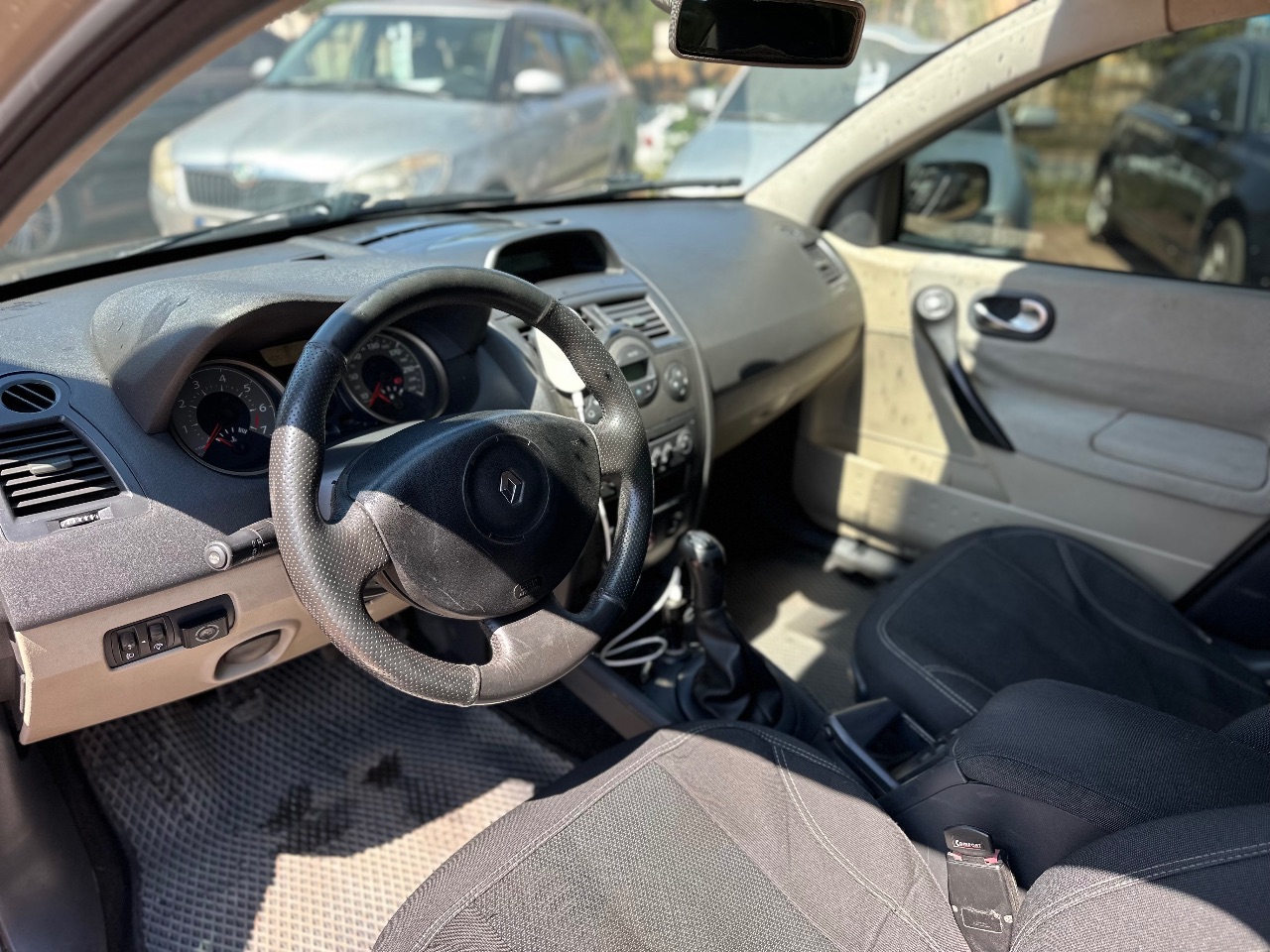 Renault Megane - фото 6