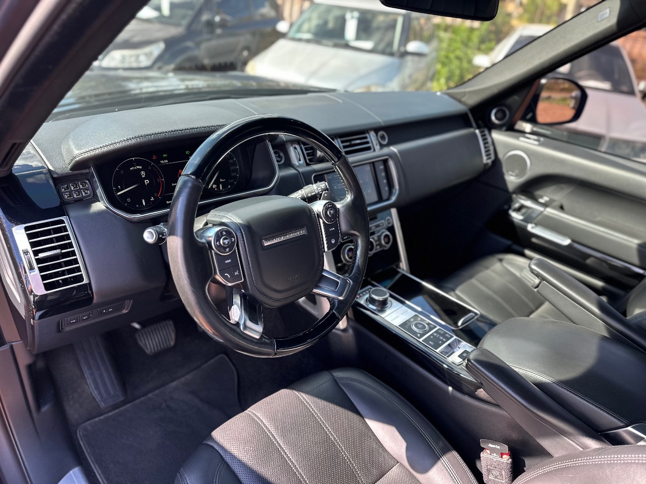 Land Rover Range Rover - фото 15