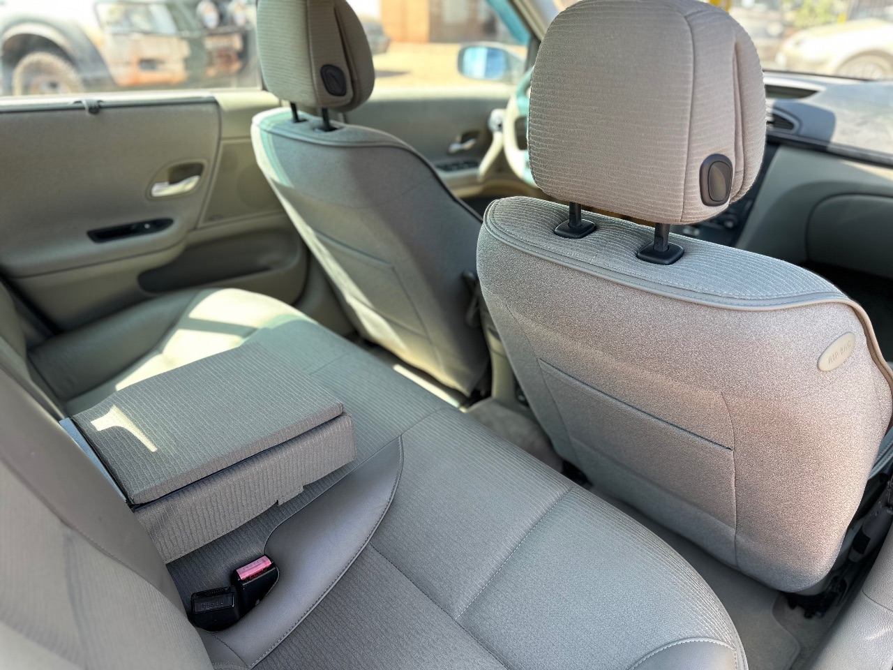 Renault Laguna - фото 6