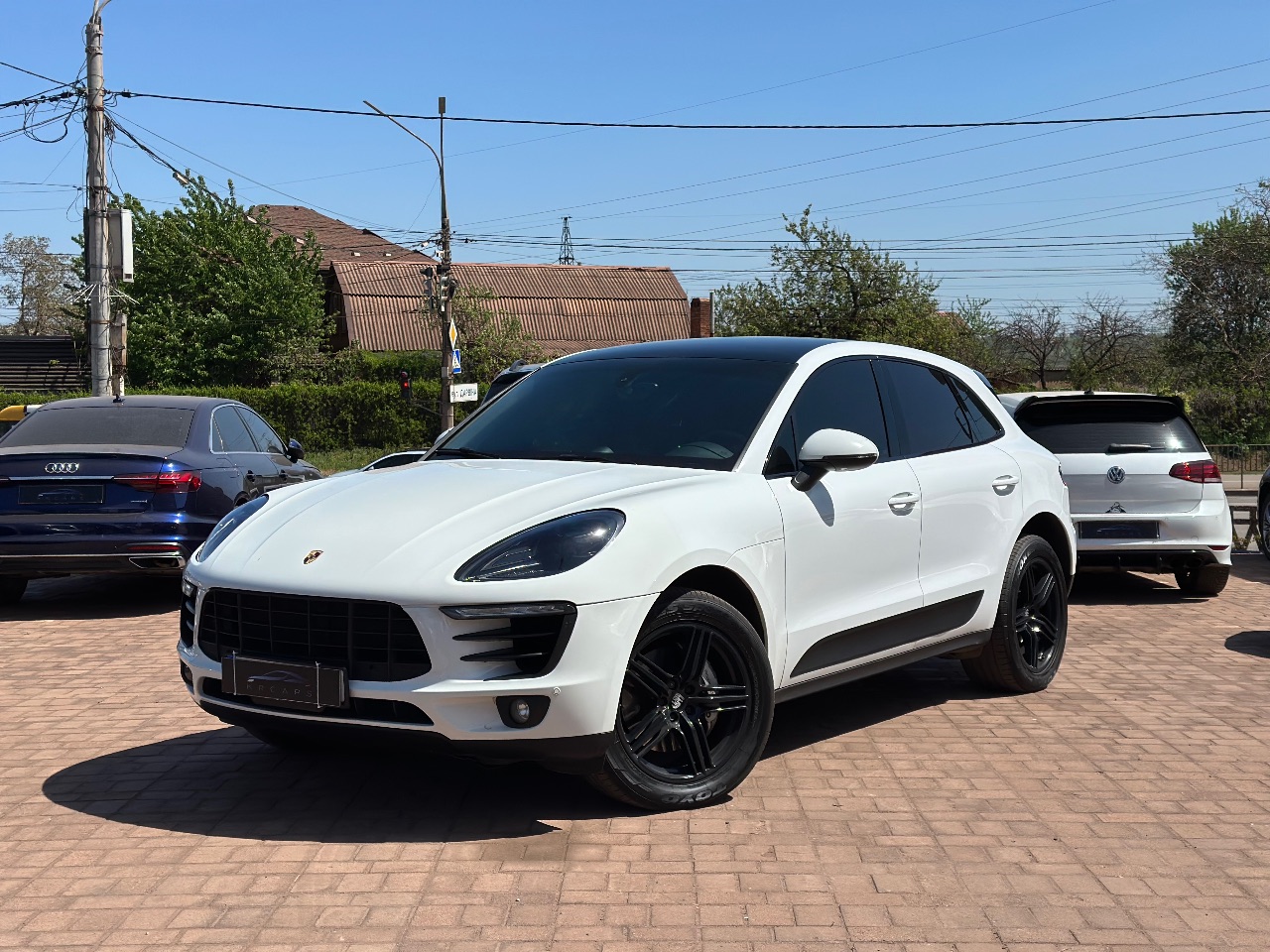 Porsche Macan - фото 1