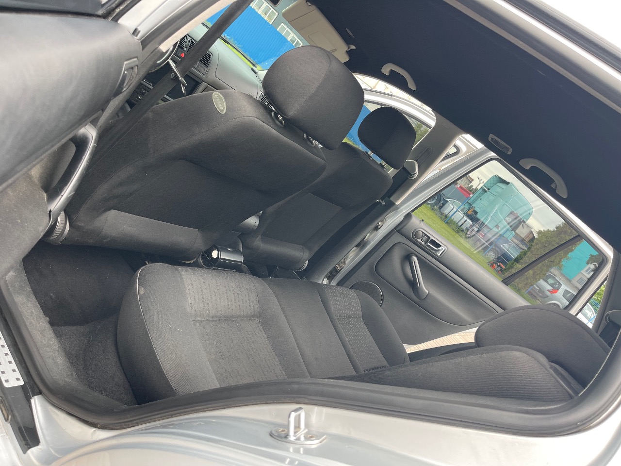 Volkswagen Golf - фото 8