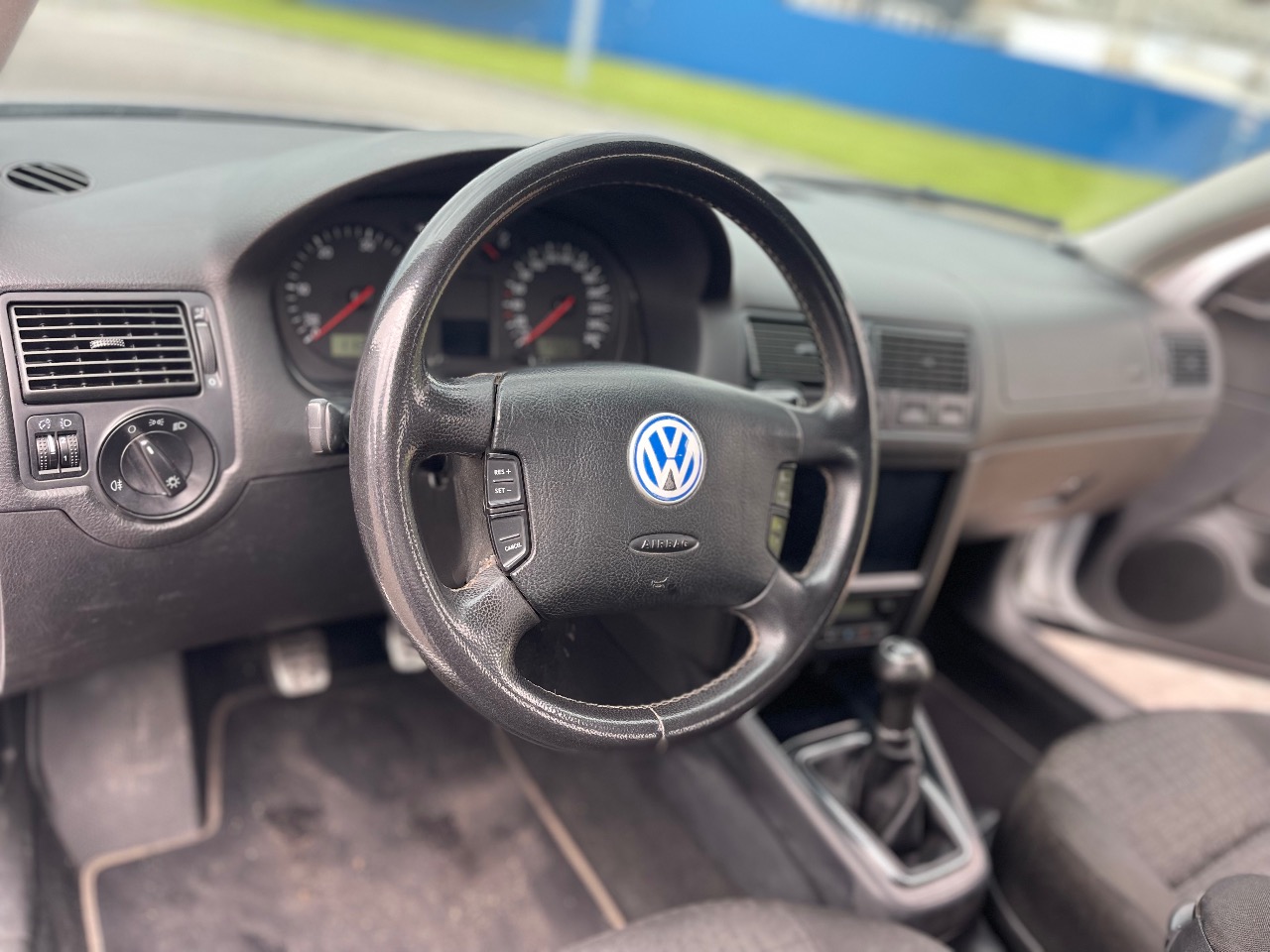 Volkswagen Golf - фото 11