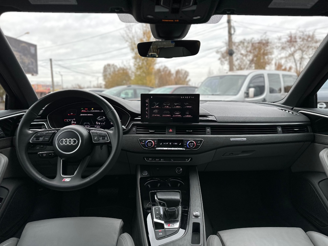 Audi A4 - фото 14