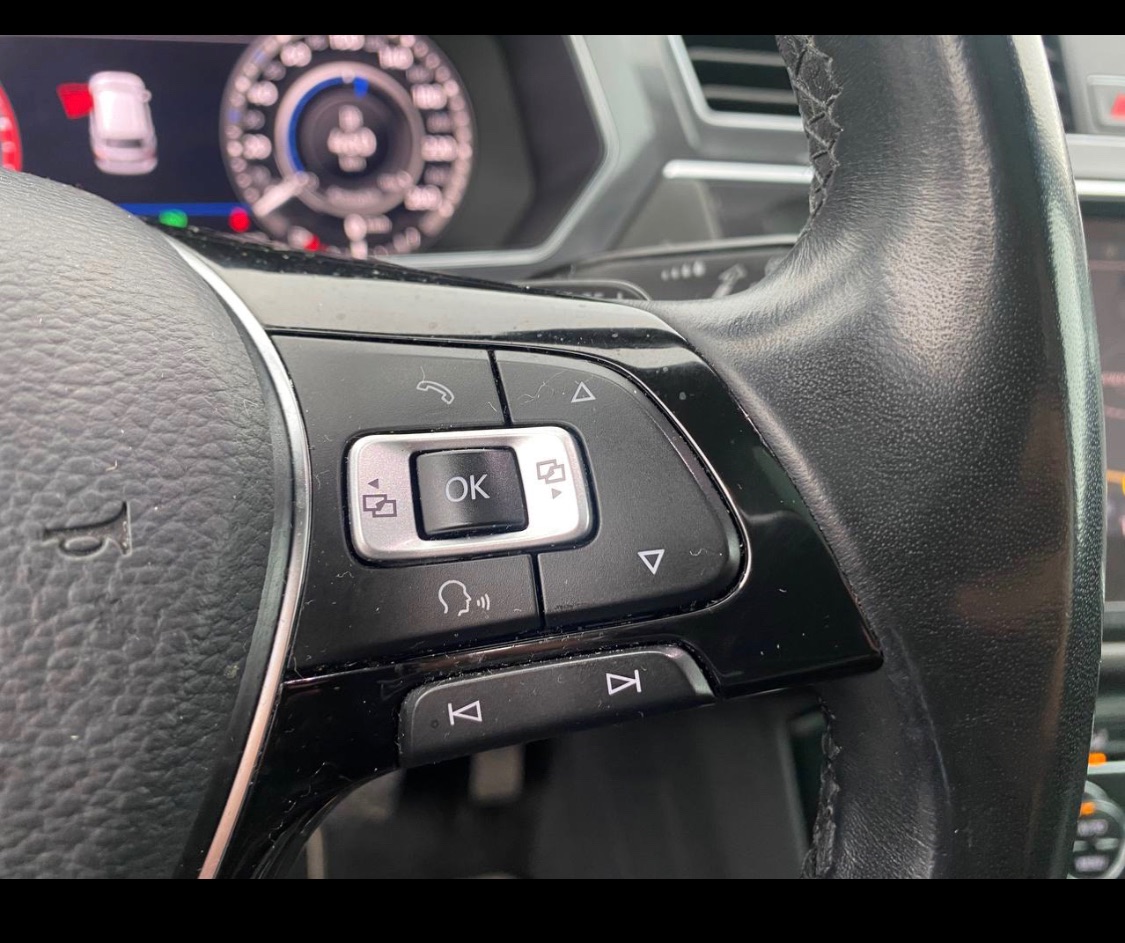 Volkswagen Tiguan - фото 44