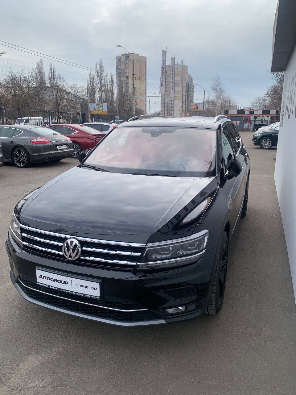 Volkswagen Tiguan - фото 15
