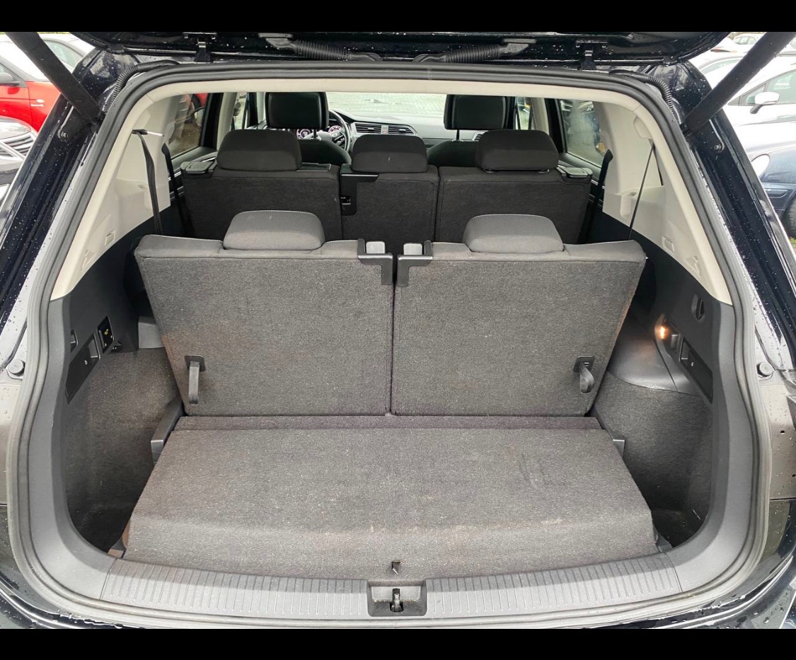 Volkswagen Tiguan - фото 35