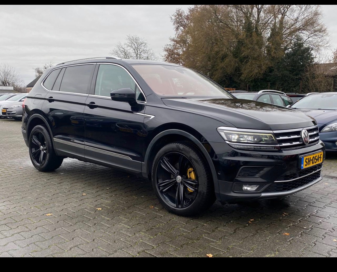 Volkswagen Tiguan - фото 30