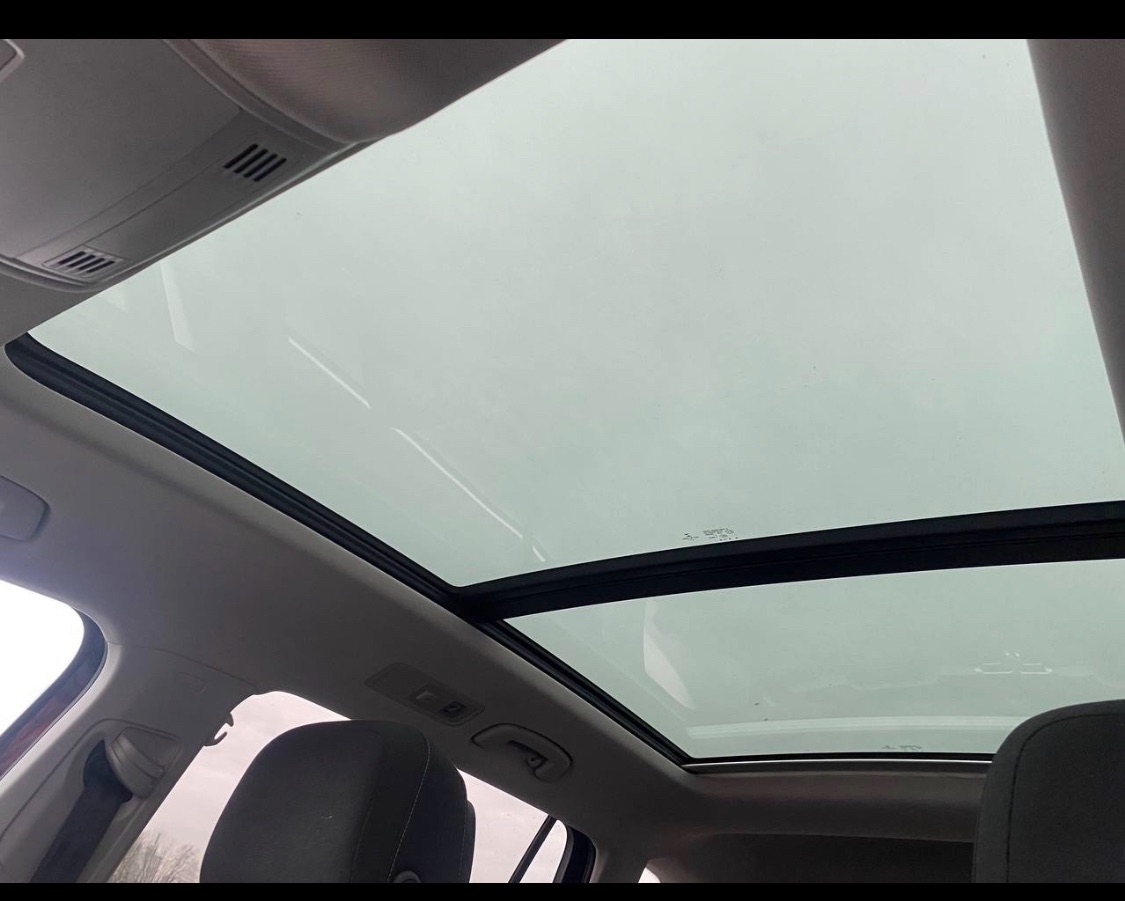 Volkswagen Tiguan - фото 7