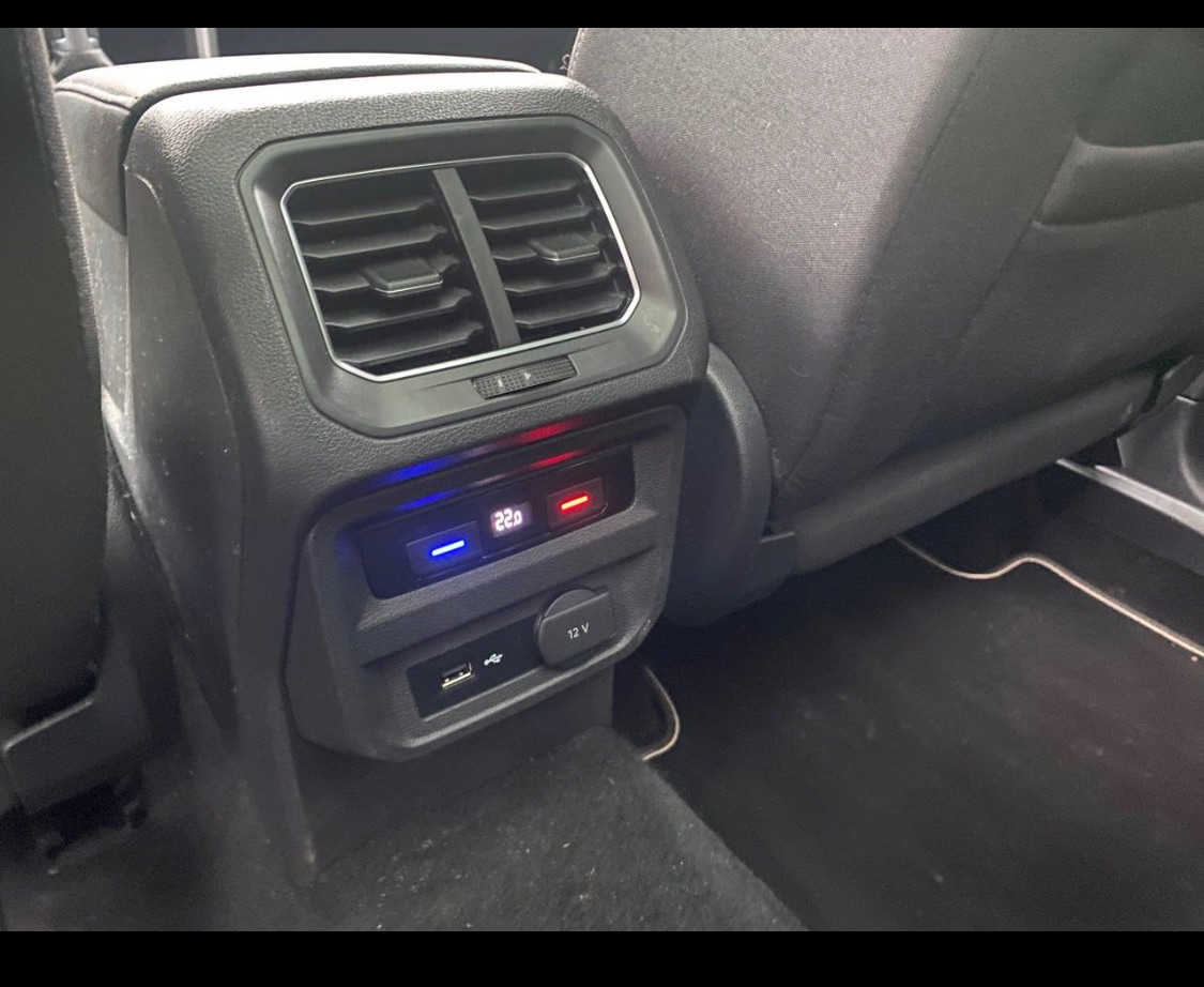 Volkswagen Tiguan - фото 48