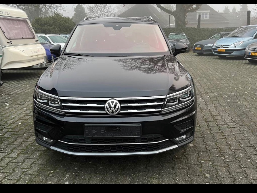 Volkswagen Tiguan - фото 23