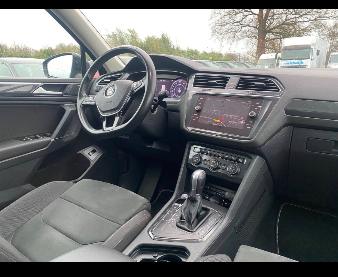 Volkswagen Tiguan - фото 27