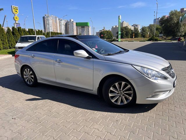 Hyundai Sonata - фото 5