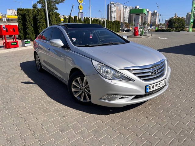 Hyundai Sonata - фото 4