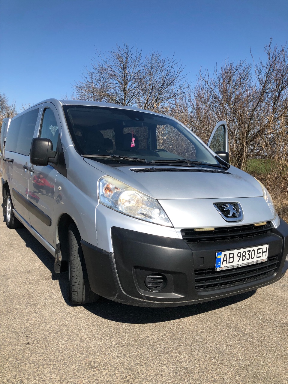 Peugeot Expert - фото 1