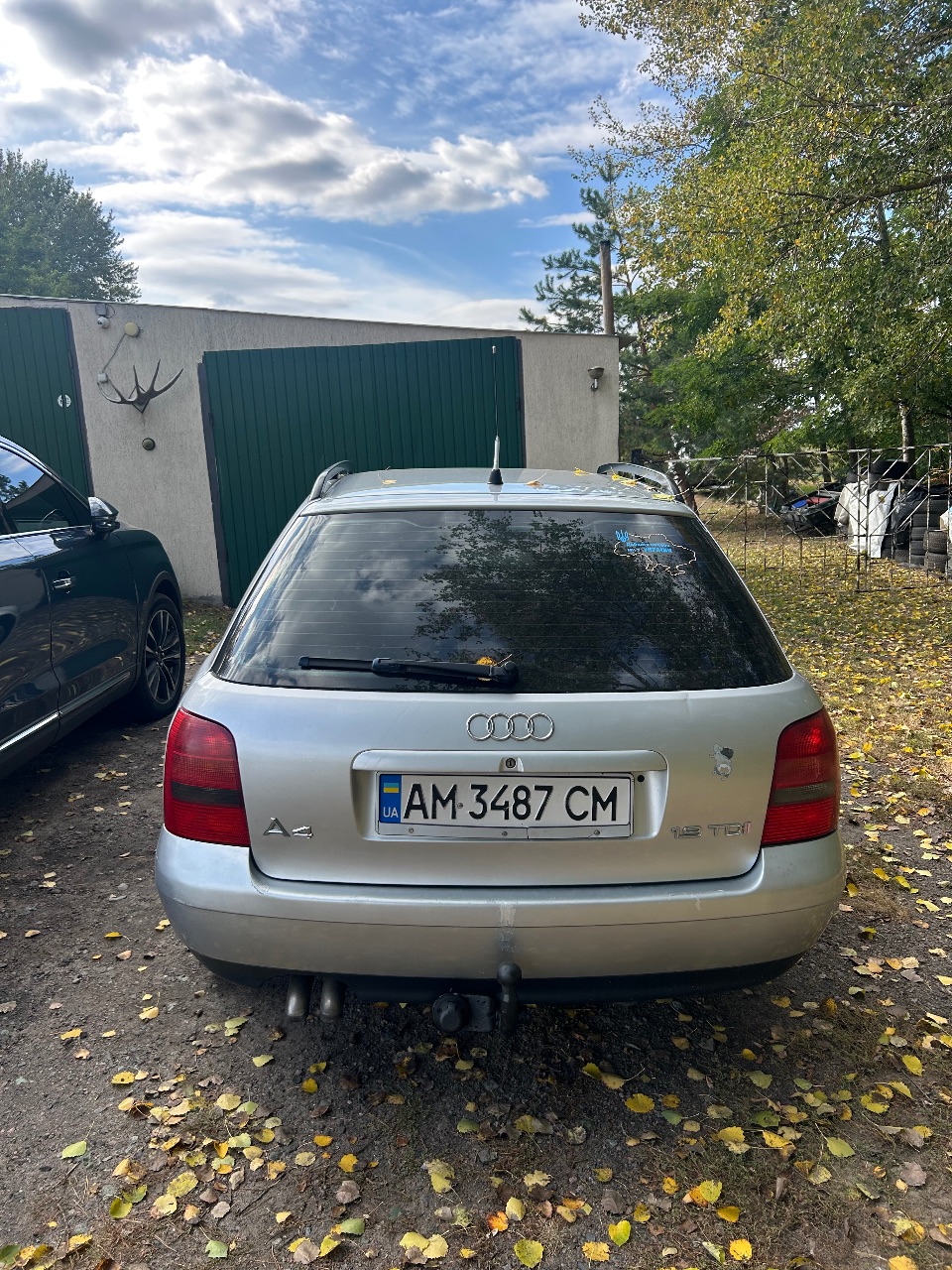 Audi A4 - фото 5