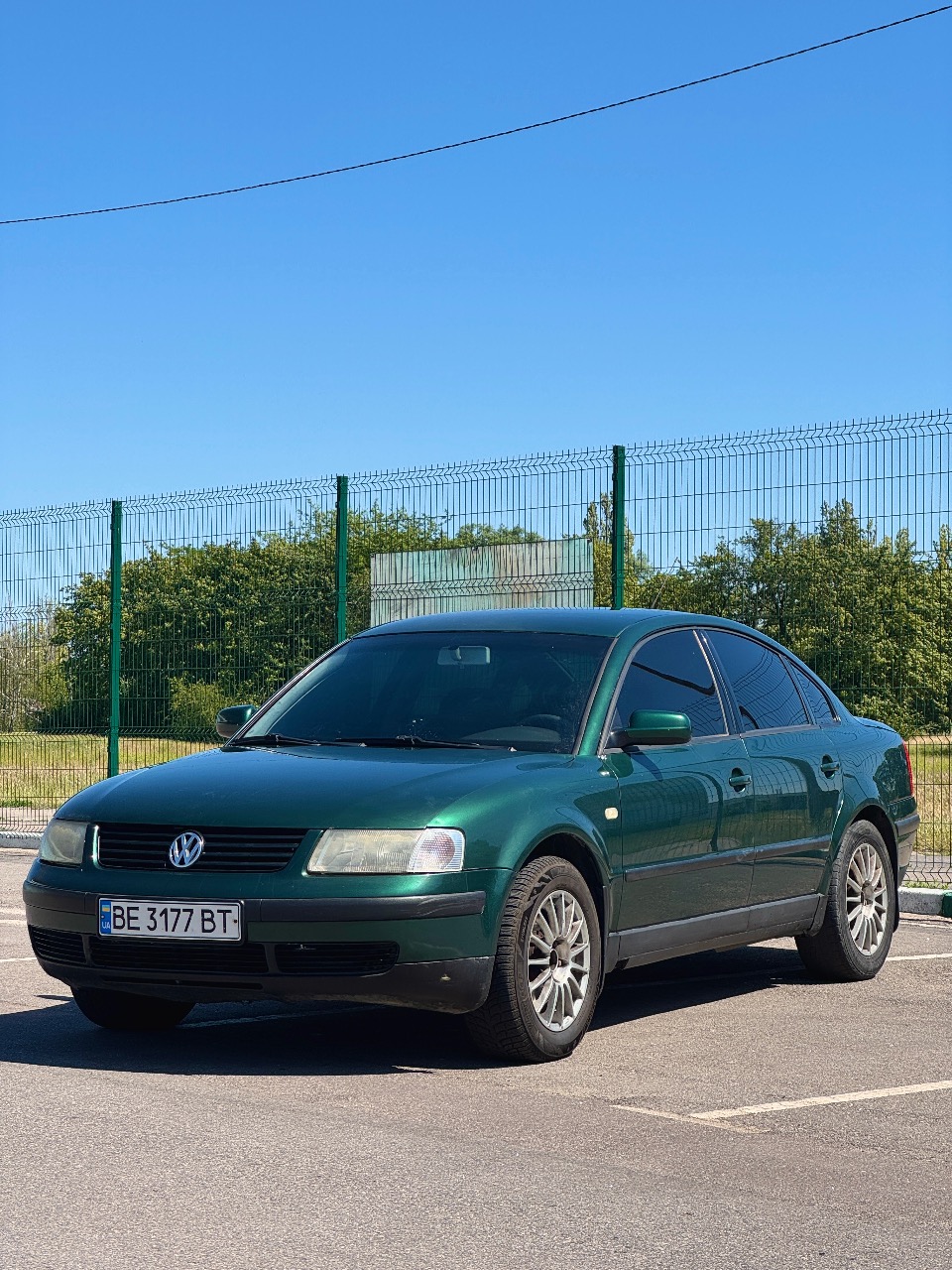 Volkswagen Passat - фото 2
