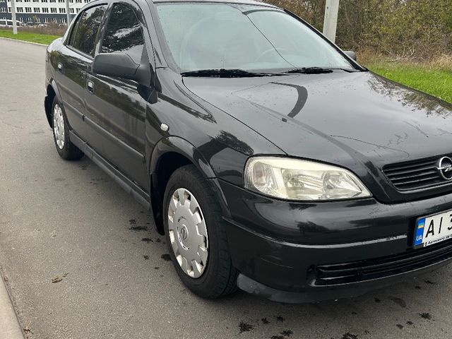 Opel Astra - фото 4