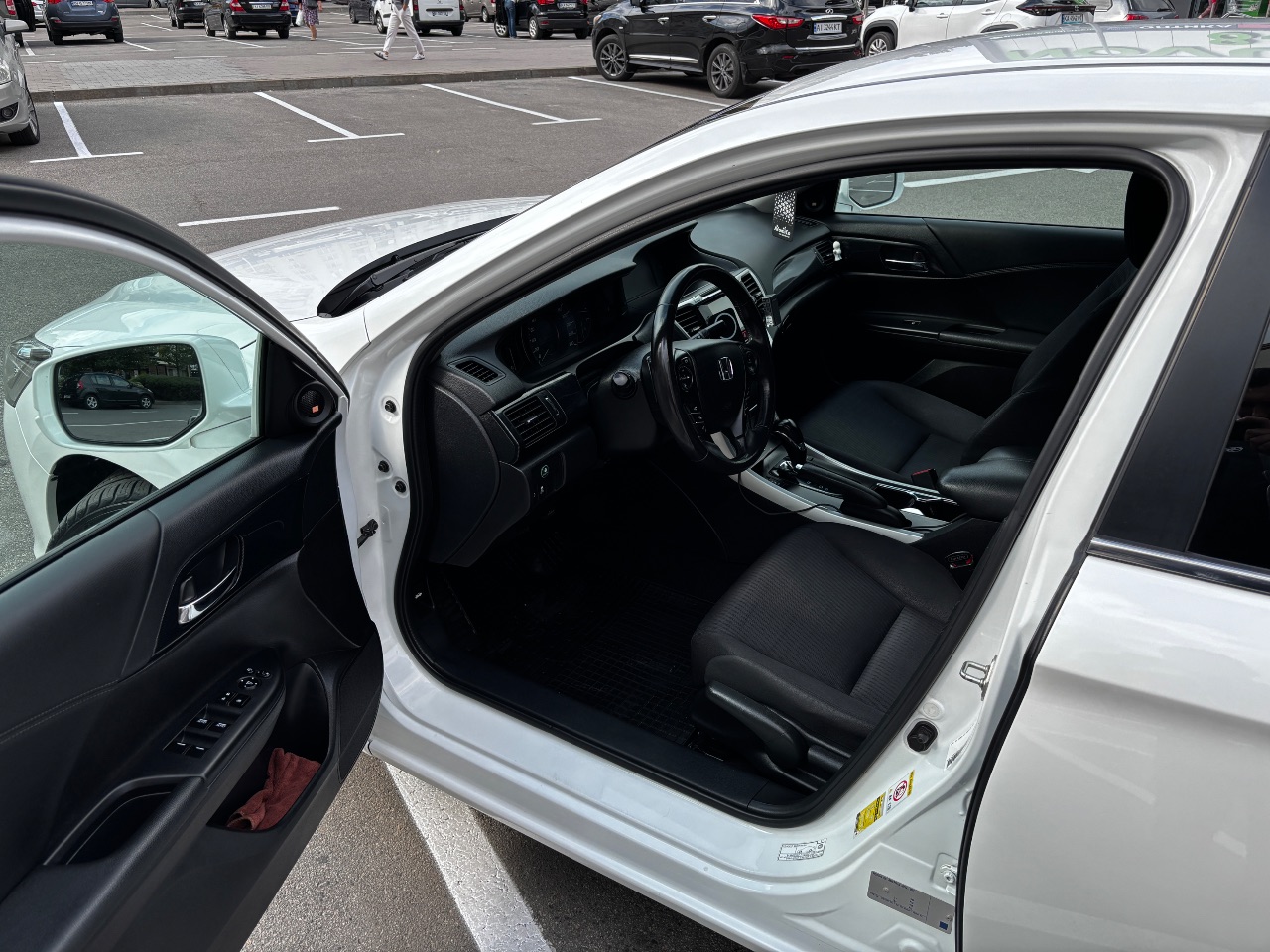 Honda Accord - фото 10