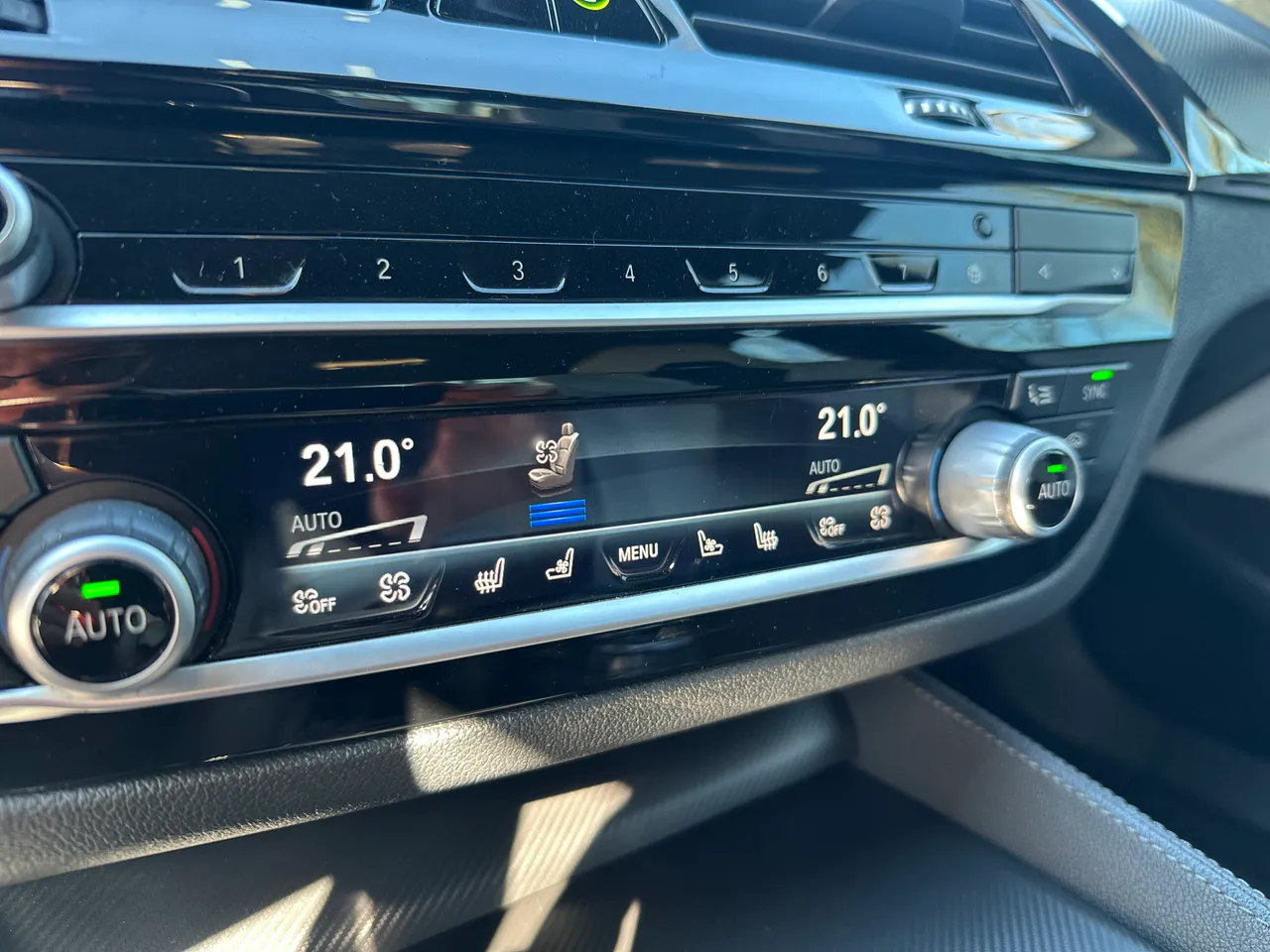 BMW M5 - фото 10